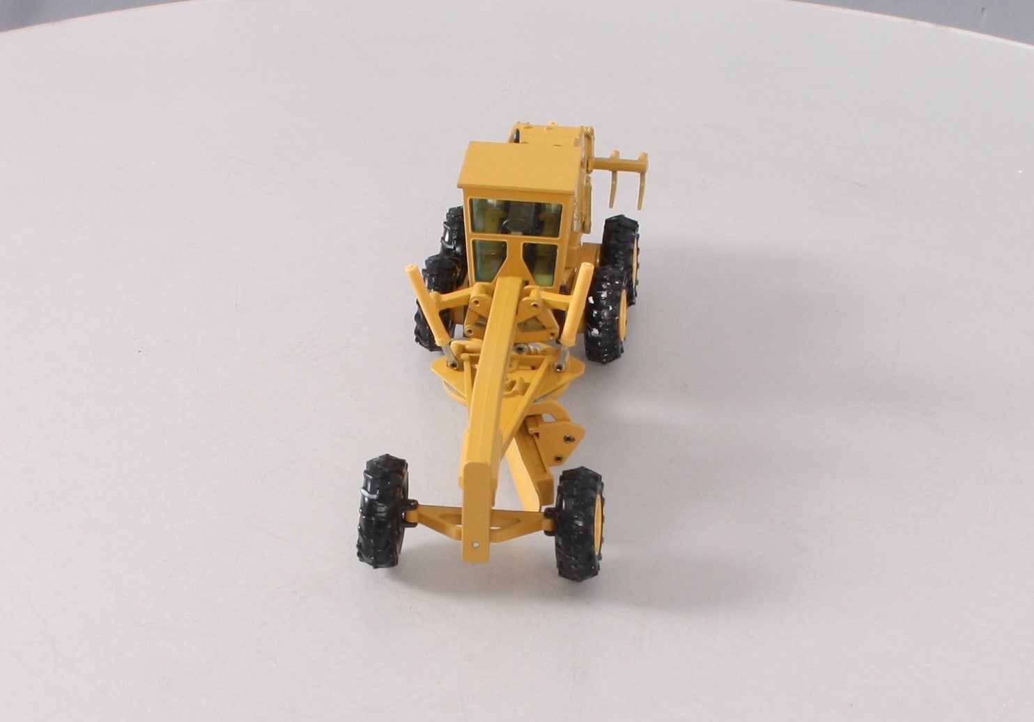 NZG 387 1:50 16G Caterpillar Motor Grader NIB