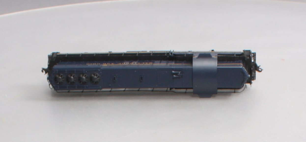 Walthers 920-48901 HO B&O EMD SD7 Diesel Locomotive - Standard DC #7404