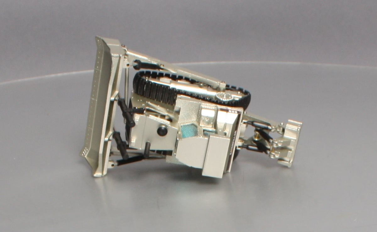 NZG 233 1:50 Scale Diecast CAT D8N Track-Type Tractor - SILVER NIB