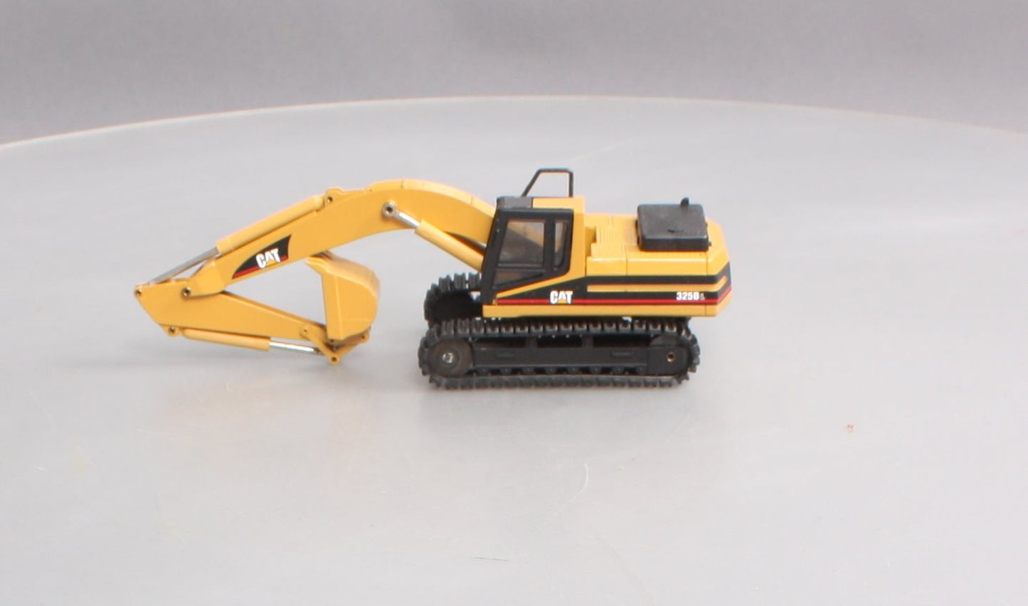 NZG 367 1:50 Caterpillar 325B L Excavator