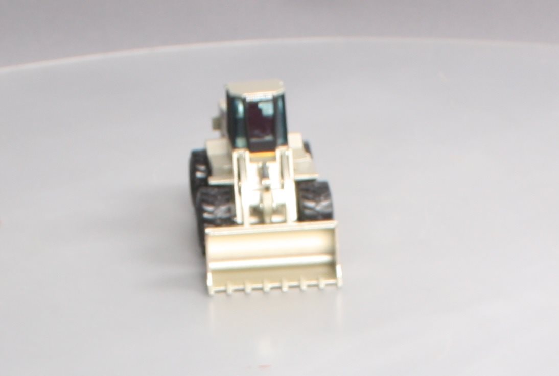 NZG 237 1:50 Scale Diecast Caterpillar 966F Wheel Loader - Silver LN/Box