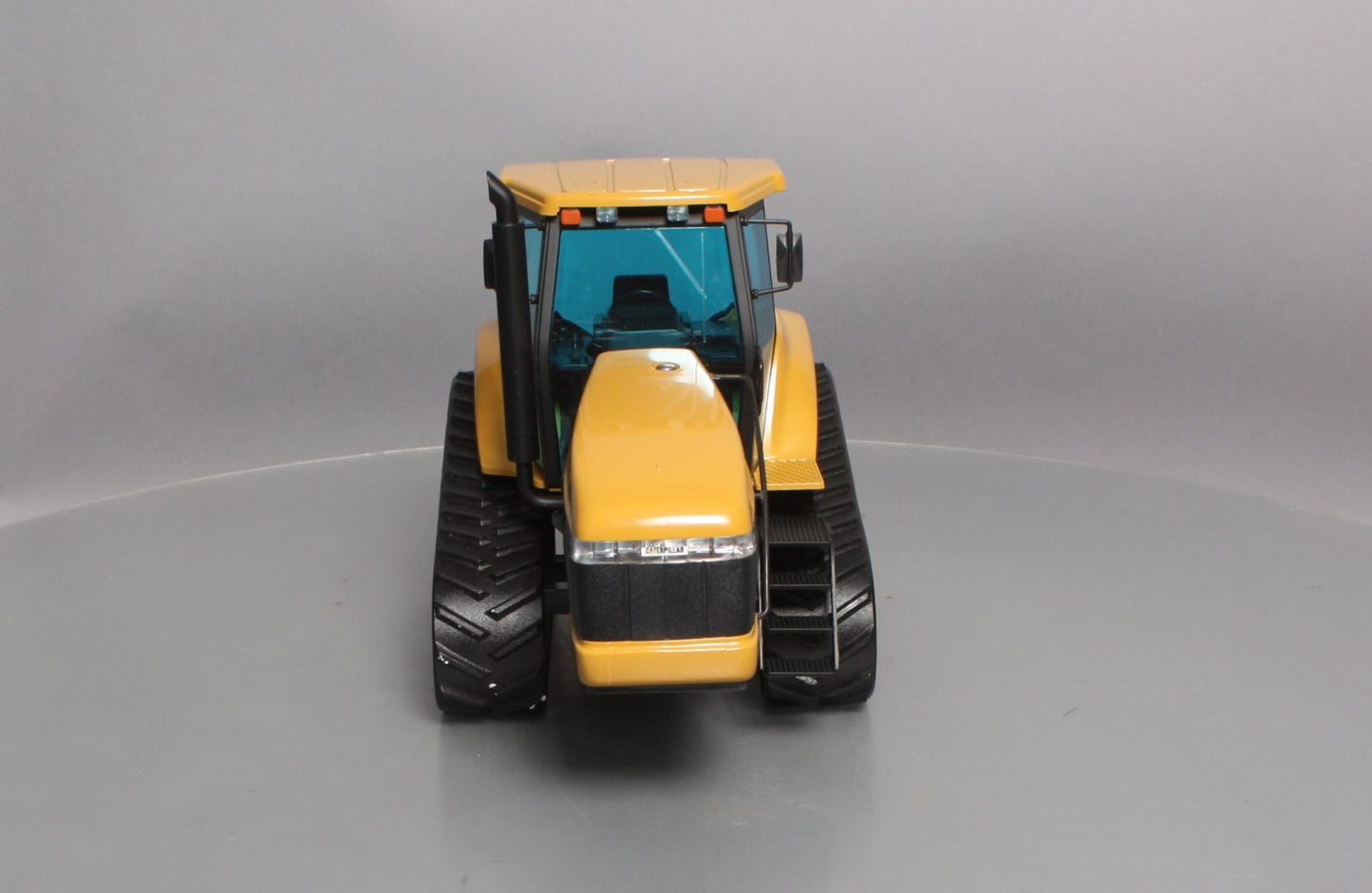NZG 426 1:16 Caterpillar Challenger 55 Agricultural Tractor NIB