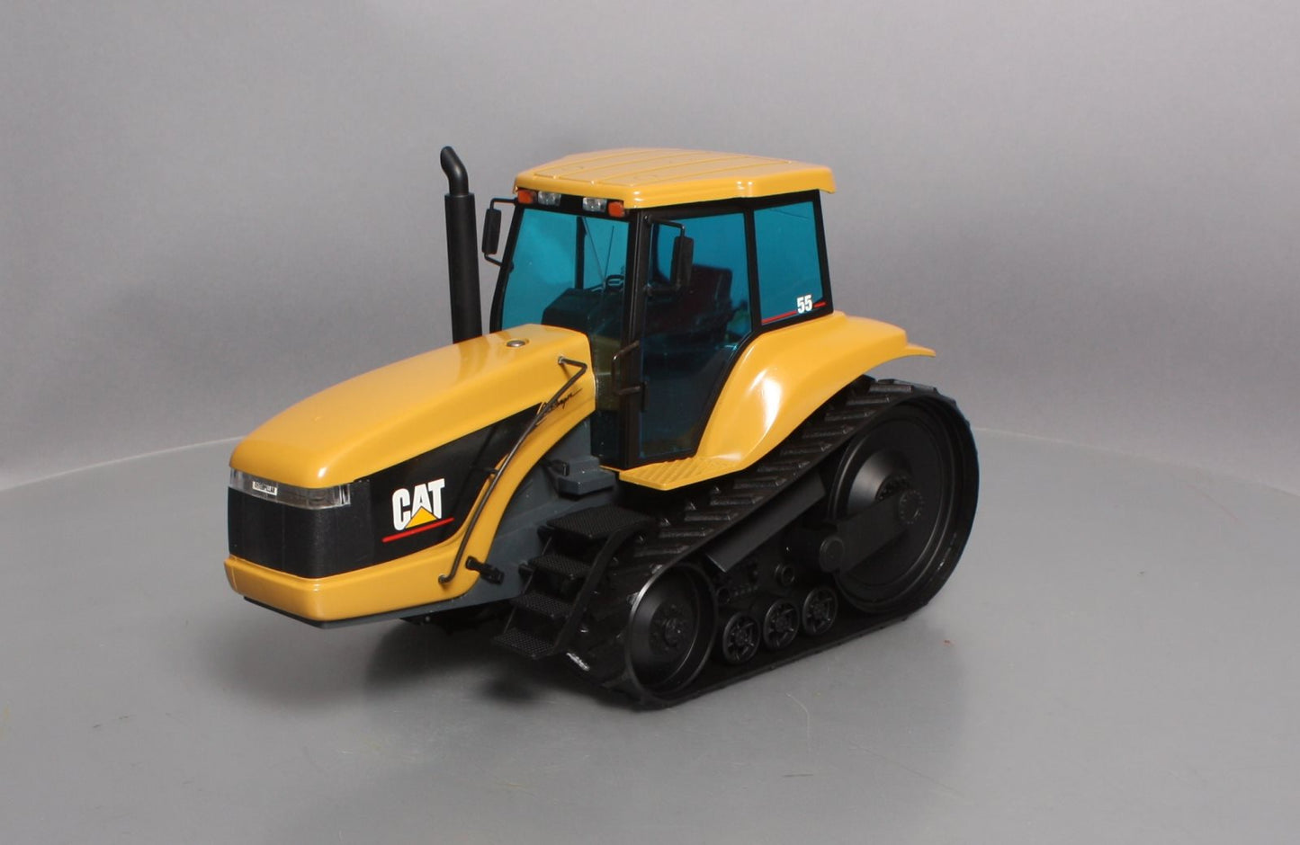 NZG 426 1:16 Caterpillar Challenger 55 Agricultural Tractor NIB