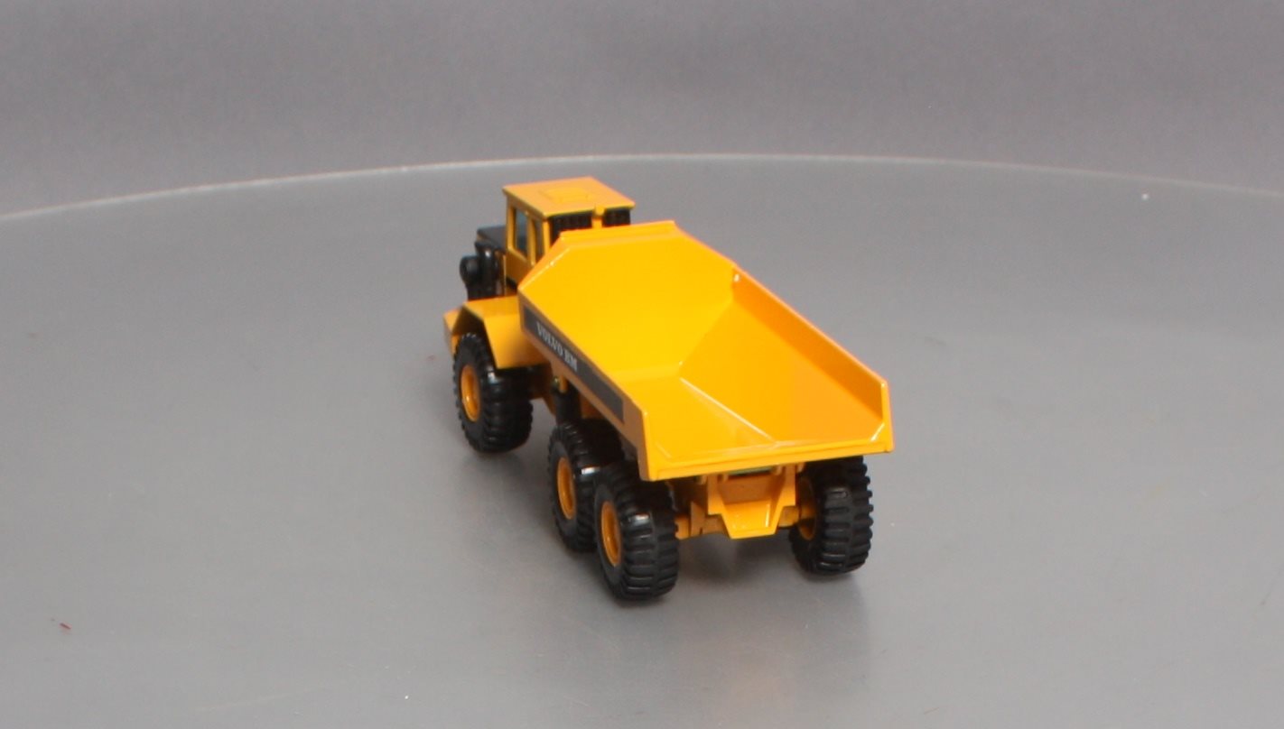 Joal 238 1:50 Volvo BM A 35 Articulated Dump Truck LN/Box