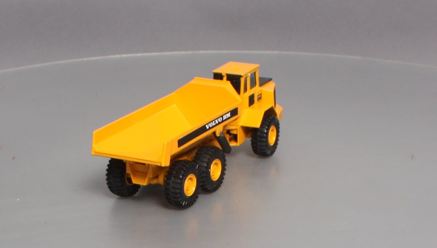 Joal 238 1:50 Volvo BM A 35 Articulated Dump Truck LN/Box