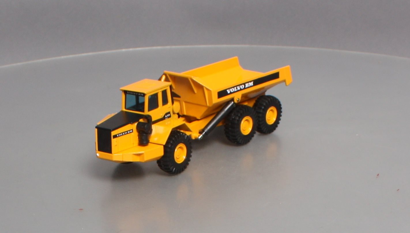 Joal 238 1:50 Volvo BM A 35 Articulated Dump Truck LN/Box
