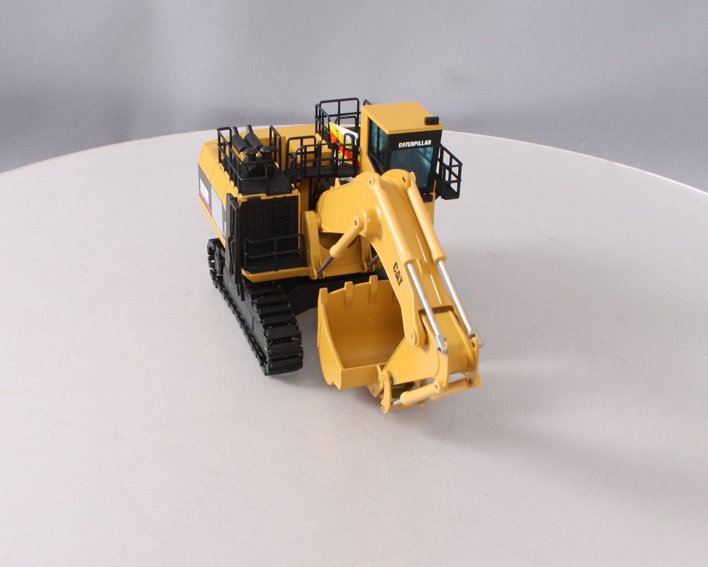 NZG 391/1 1:50 Diecast Caterpillar 5130B Mass Excavator NIB