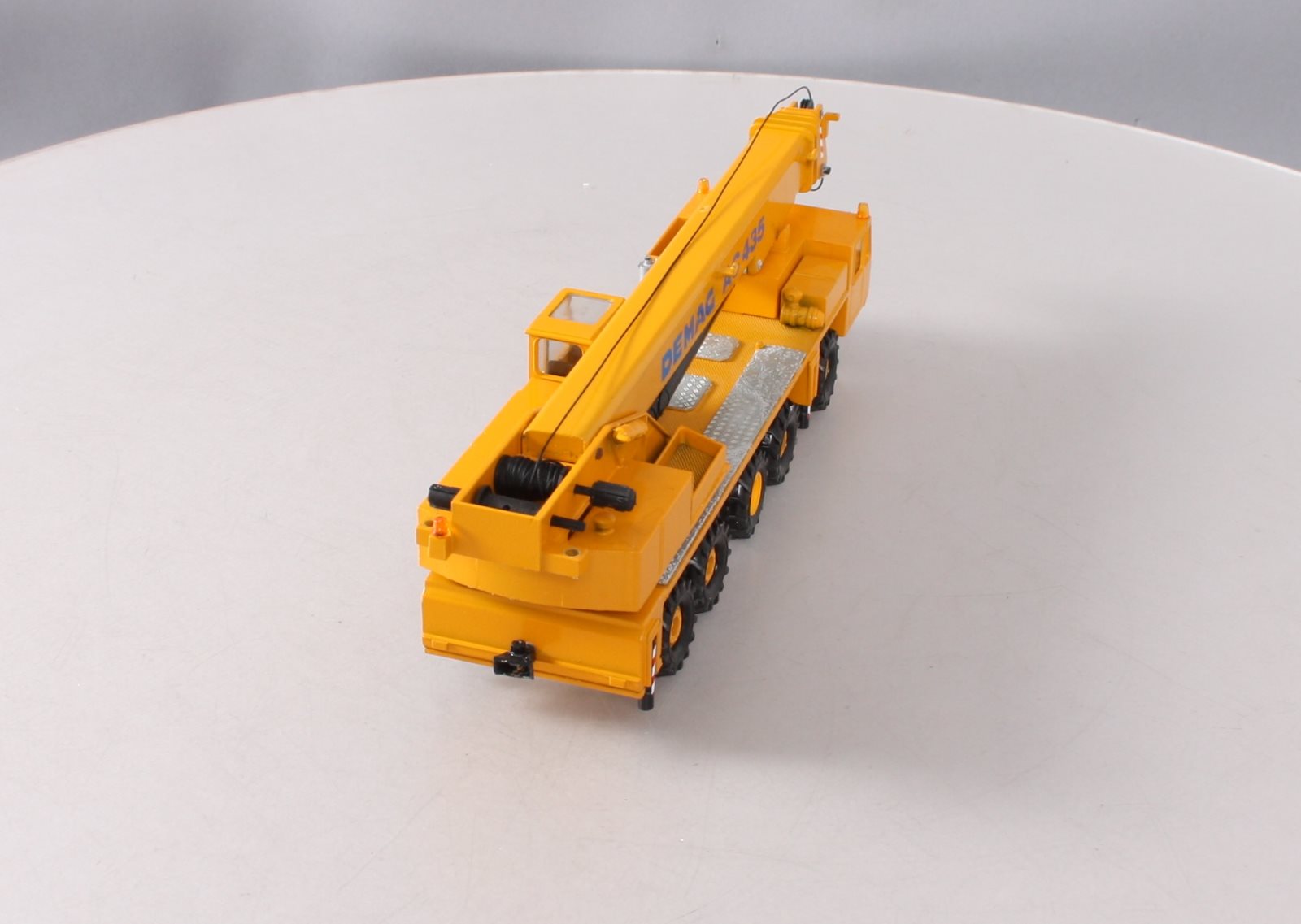 Conrad 2081 1:50 Diecast Demag AC 435 Telescopic Crane NIB