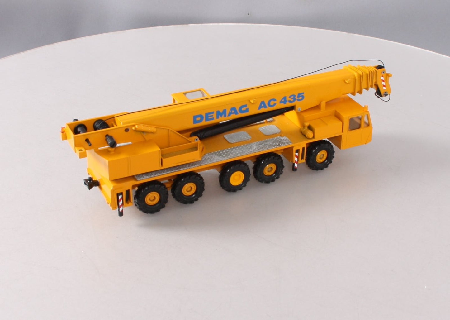 Conrad 2081 1:50 Diecast Demag AC 435 Telescopic Crane NIB