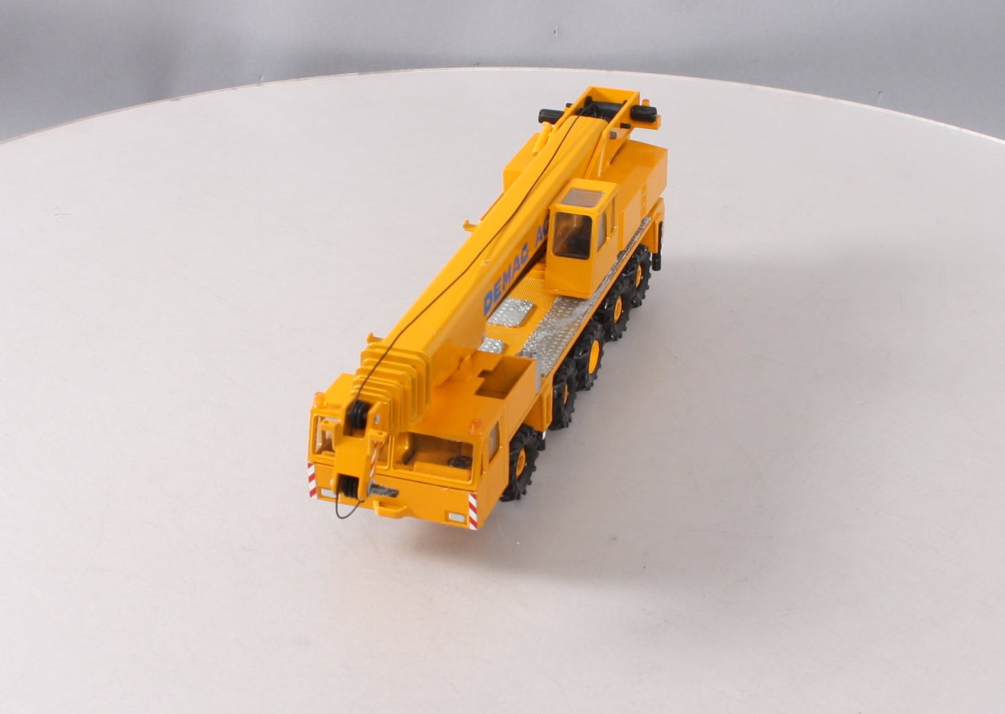Conrad 2081 1:50 Diecast Demag AC 435 Telescopic Crane NIB