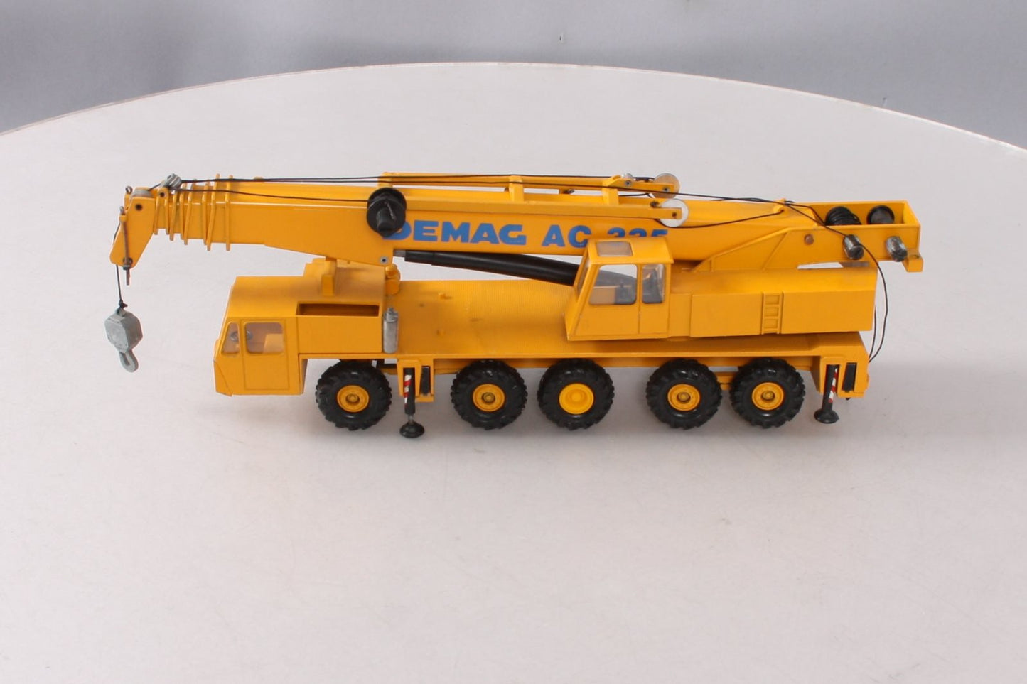 Conrad 2081 1:50 Scale Die-Cast Demag AC 335 All-Terrain Crane LN/Box