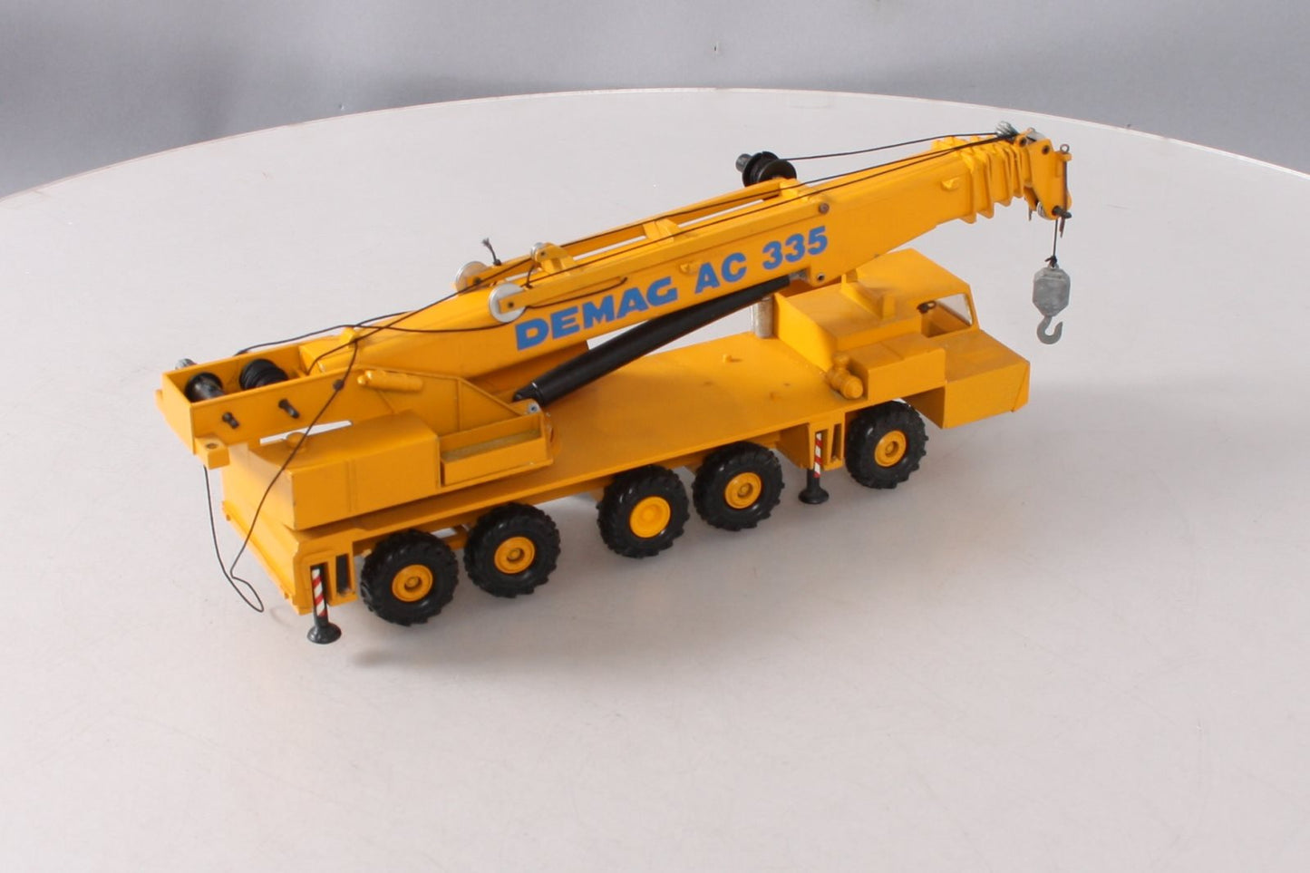 Conrad 2081 1:50 Scale Die-Cast Demag AC 335 All-Terrain Crane LN/Box