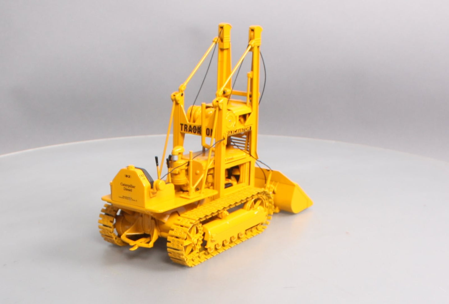 Spec Cast CUST 850 1:16 D2 Diecast 5U Track-Type Tractor Traxcavator