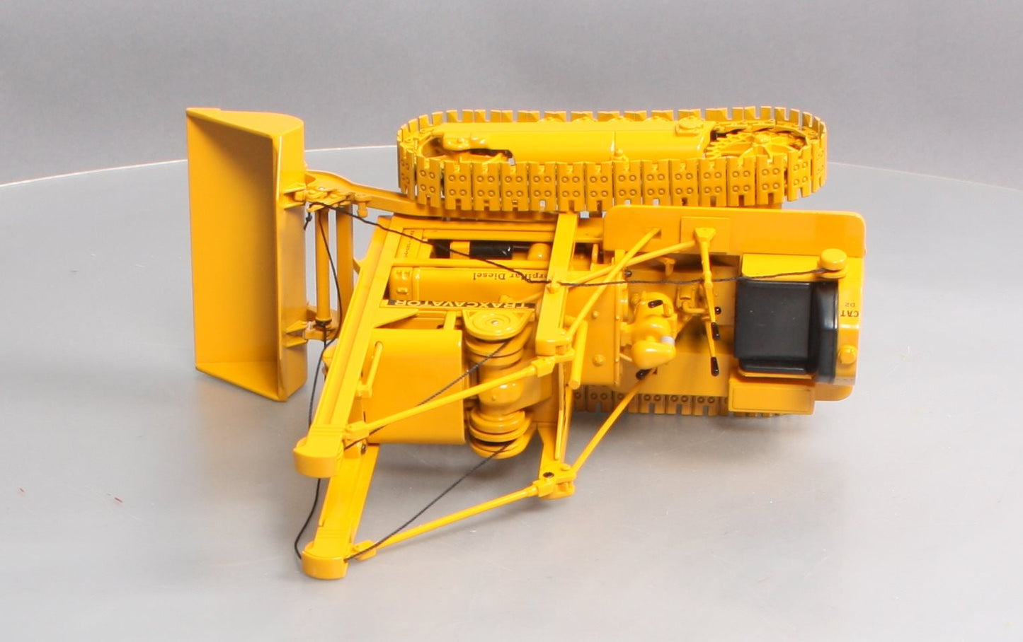 Spec Cast CUST 850 1:16 D2 Diecast 5U Track-Type Tractor Traxcavator