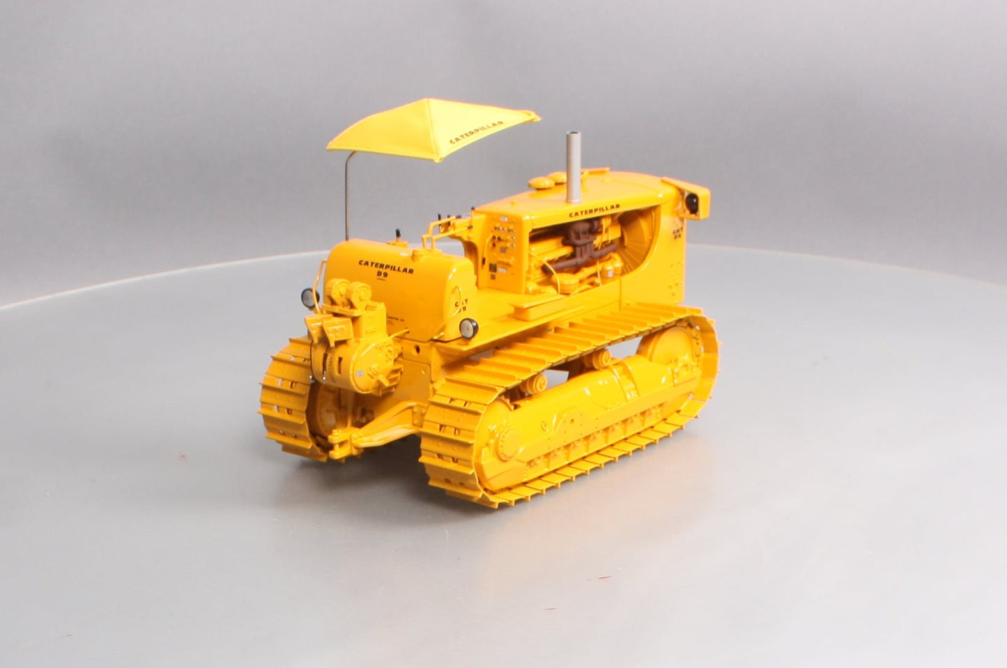 First Gear 49-0148 1:25 Diecast CAT D9 Series E Tractor w/ No.29 Cable Control NIB