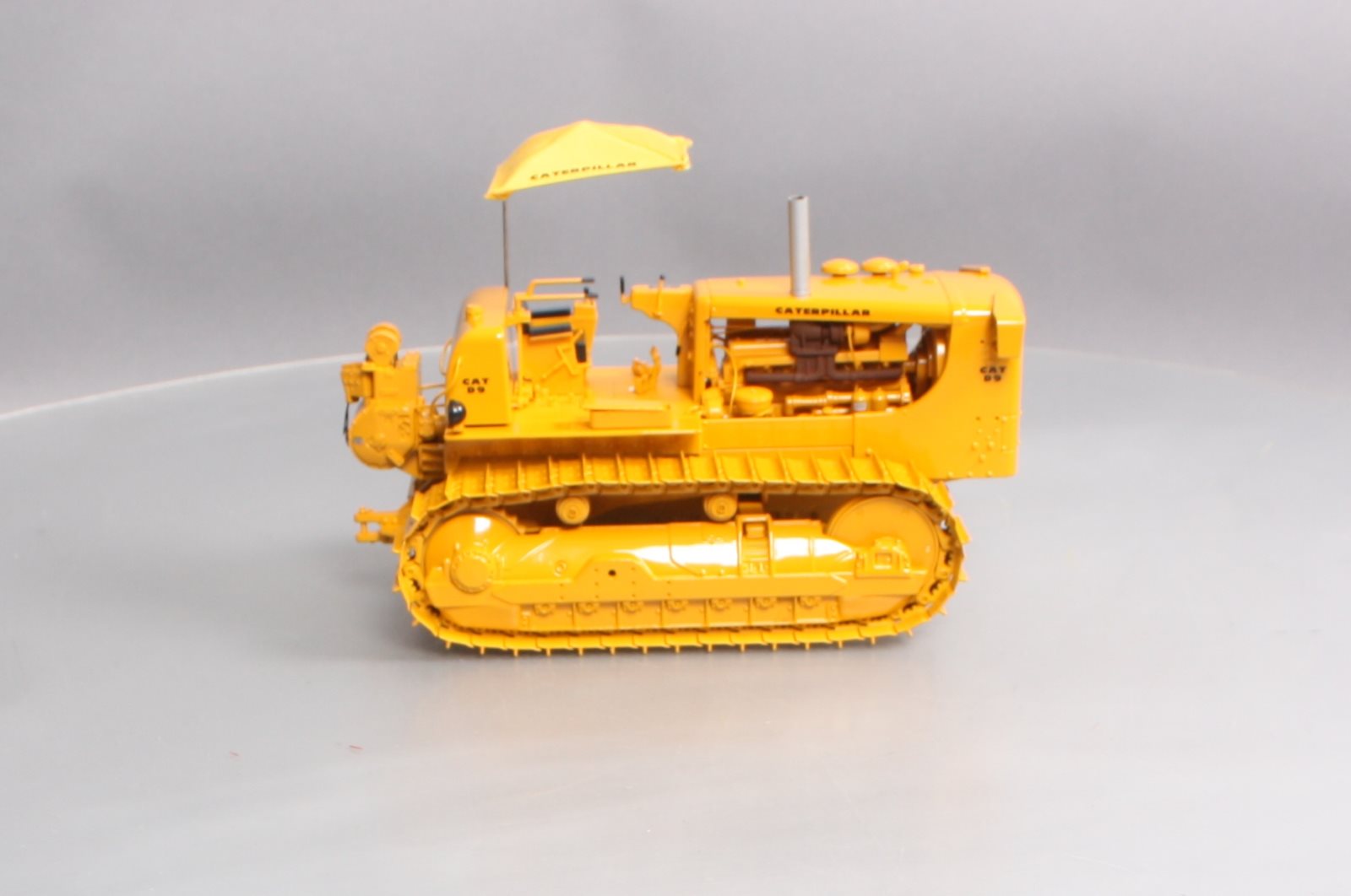 First Gear 49-0148 1:25 Diecast CAT D9 Series E Tractor w/ No.29 Cable Control NIB