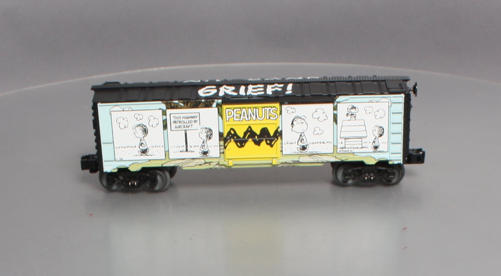 Lionel 6-84676 O Peanuts Comic Art - Hilltop Boxcar