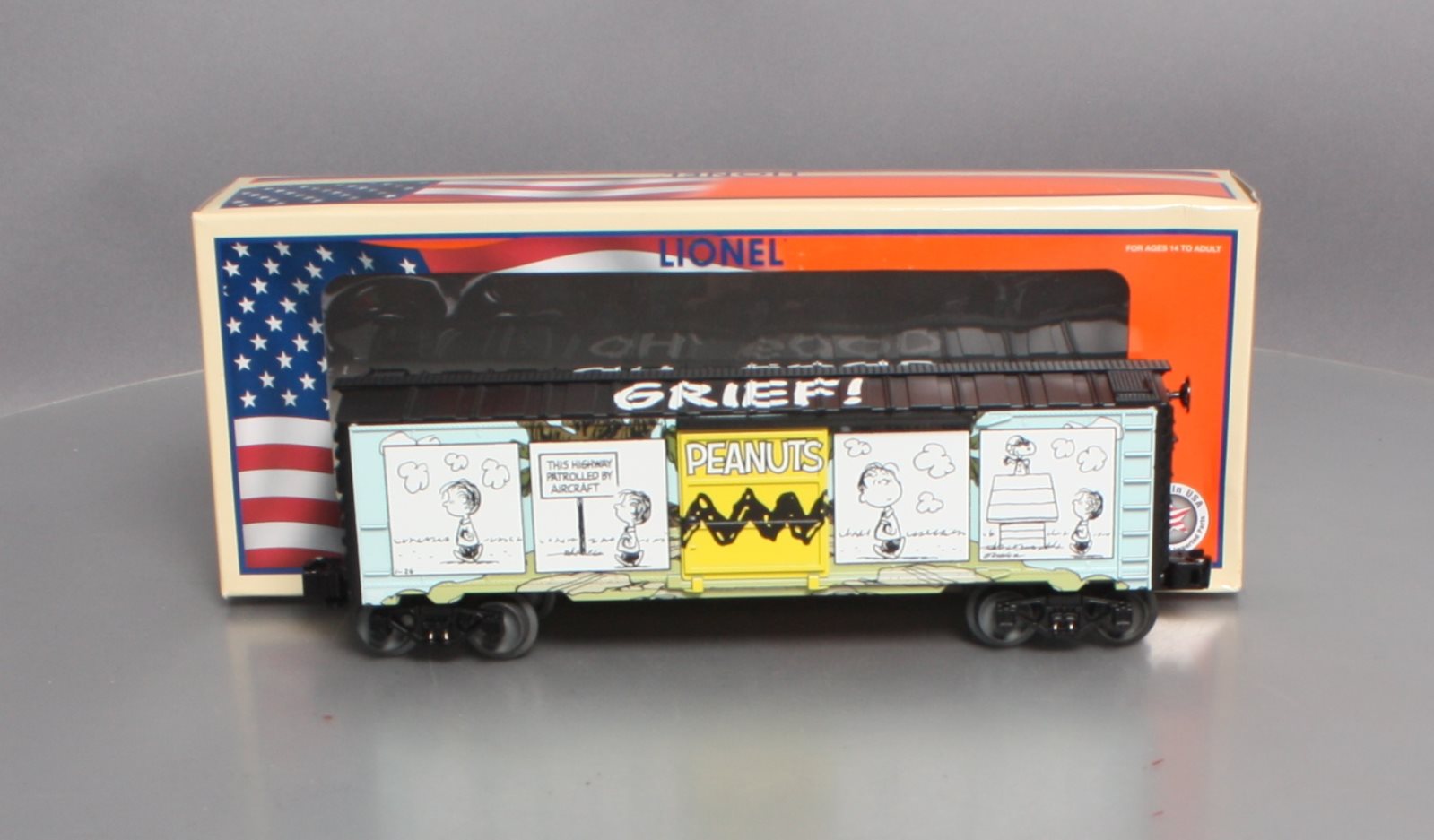 Lionel 6-84676 O Peanuts Comic Art - Hilltop Boxcar