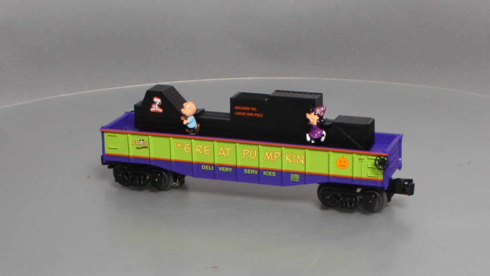 Lionel 6-37082 O Peanuts Animated Trick or Treat Chase