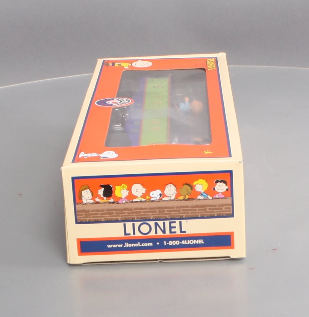 Lionel 6-37082 O Peanuts Animated Trick or Treat Chase LN/Box