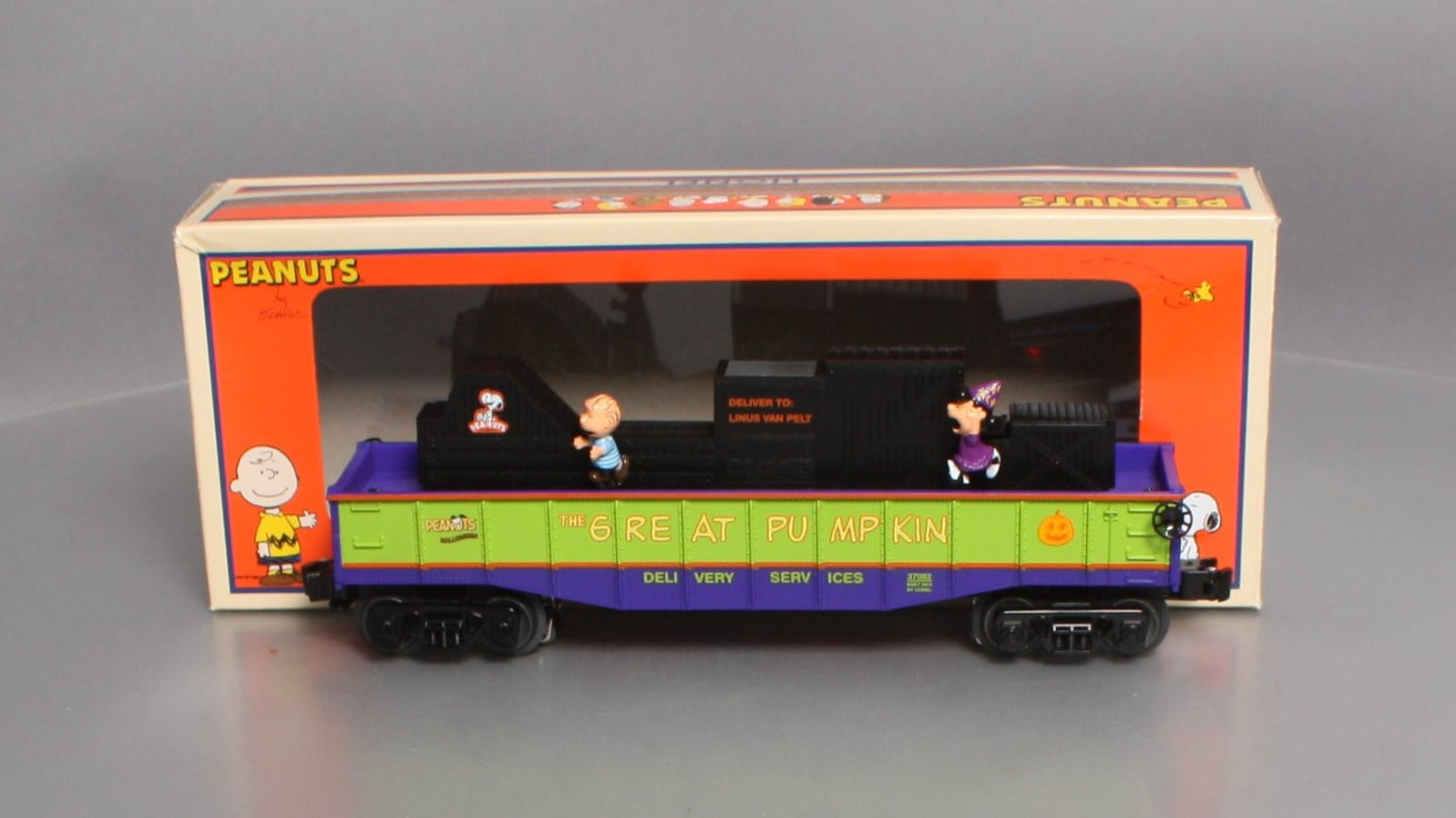 Lionel 6-37082 O Peanuts Animated Trick or Treat Chase LN/Box