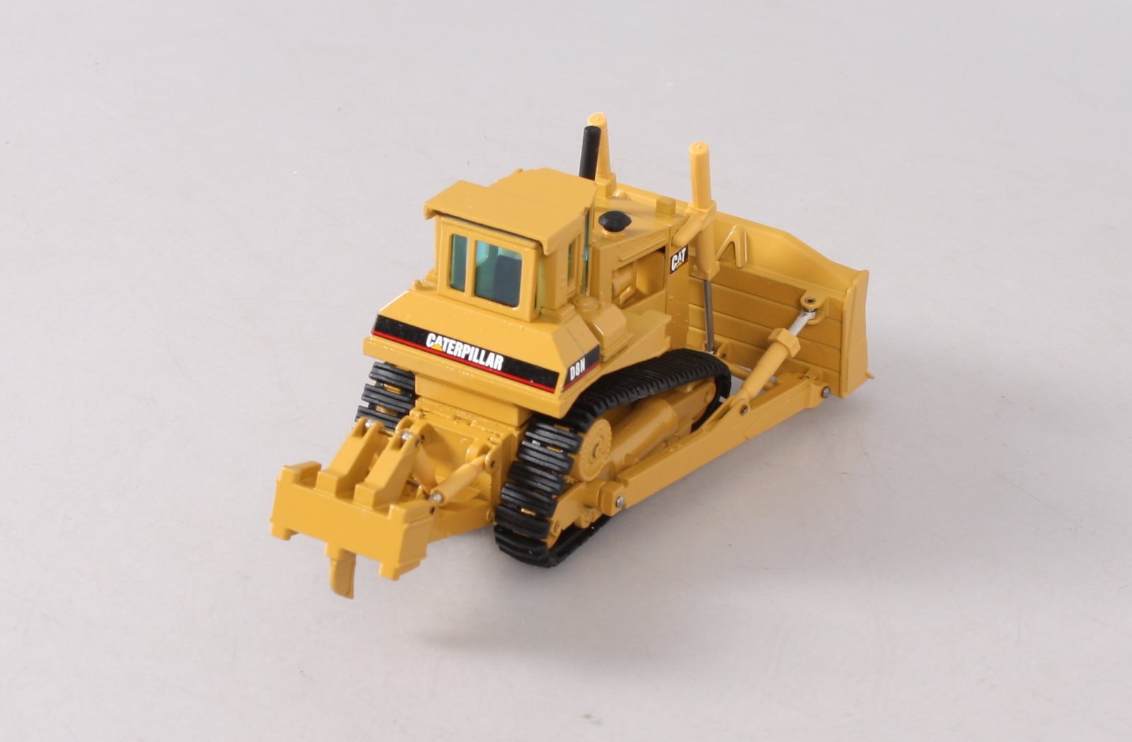 NZG 233 1:50 CAT D8N Track-Type Tractor