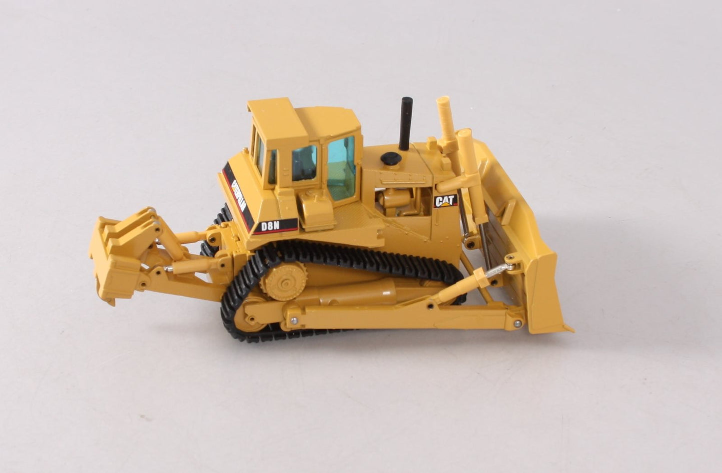 NZG 233 1:50 CAT D8N Track-Type Tractor