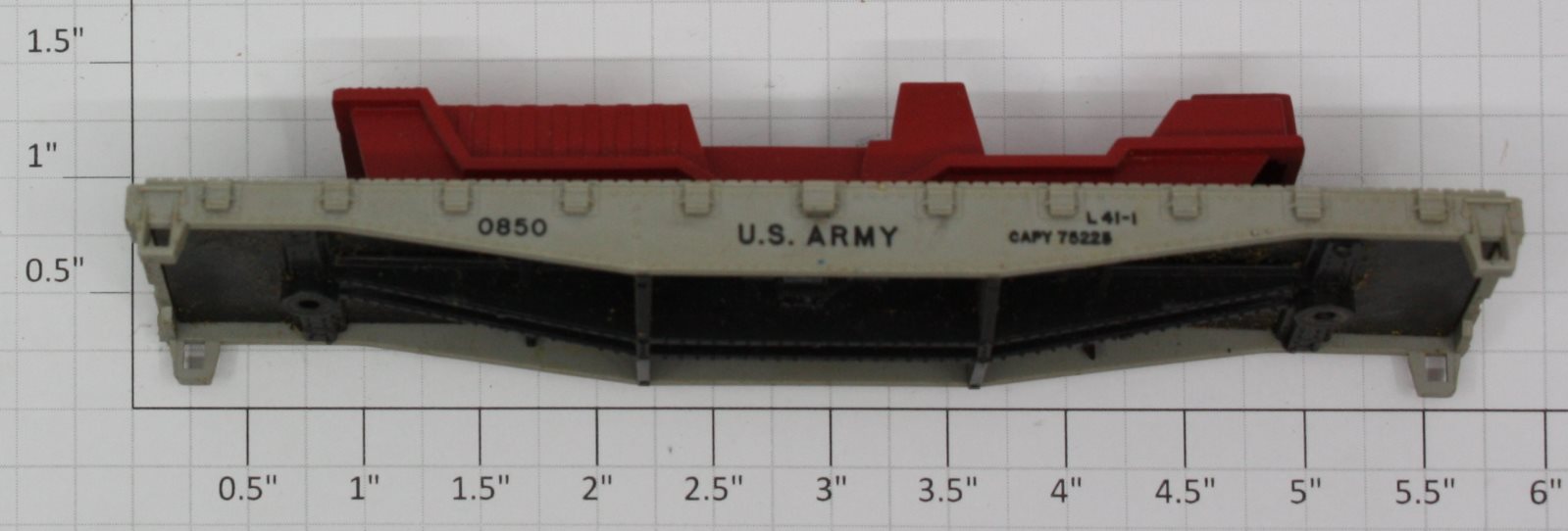 Lionel 0850-26X HO Red Launcher Flatcar & Base Assembly