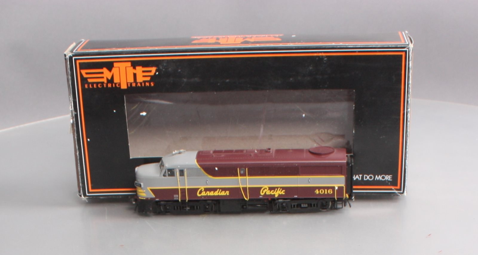 MTH 80-2207-1 HO Canadian Pacific Alco FA1 w/Proto-Sound 3.0 & DCC #4016