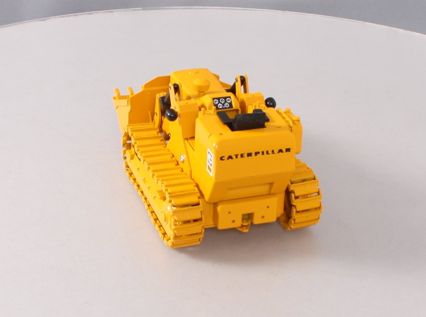 NZG 108/02 1:24 Caterpillar 941 Track-Type Loader w/Metal Tracks NIB