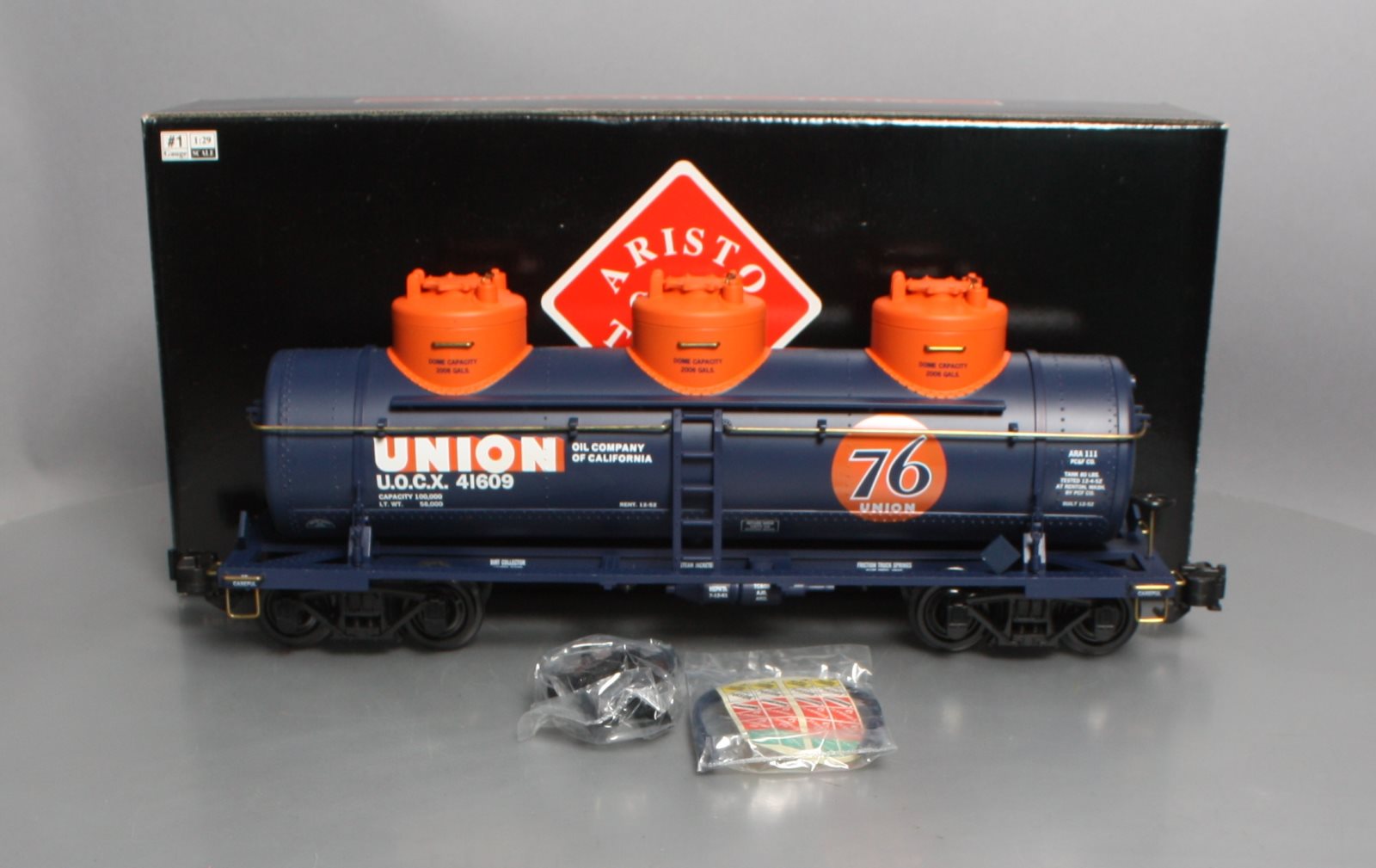 Aristo-Craft 41609 Union Oil 76 Triple Dome Tank Car LN/Box