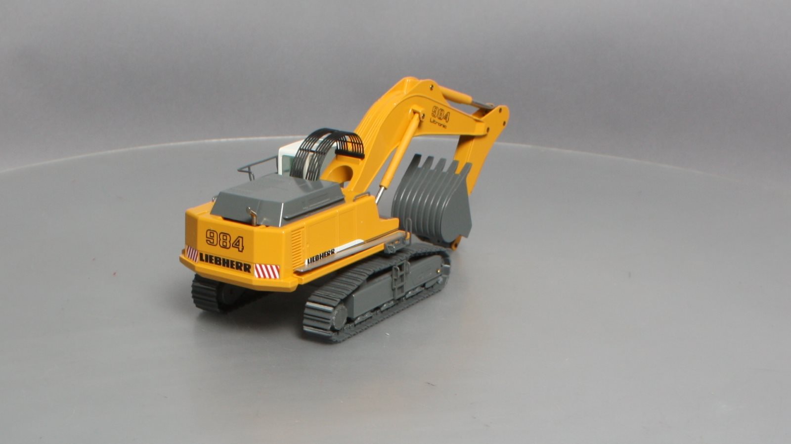 Conrad 2913/0 1:50 Scale Diecast Liebherr Hydraulic Excavator R 984 C Litronic NIB