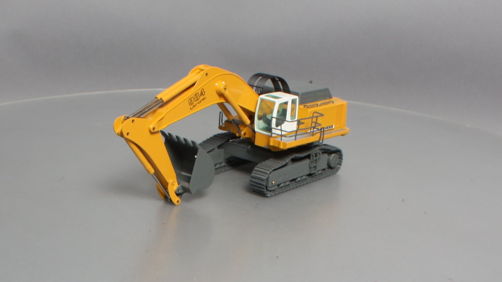 Conrad 2913/0 1:50 Scale Diecast Liebherr Hydraulic Excavator R 984 C Litronic NIB