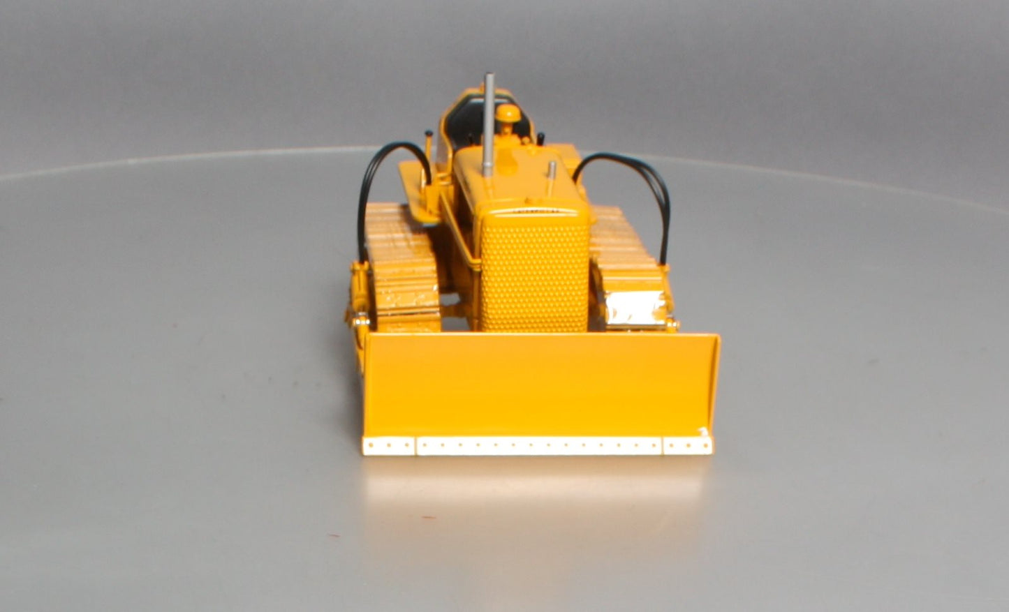 Spec Cast 782 1:16 Caterpillar D2 Track-Type Trailer W/ Tool Bar Blade LN/Box