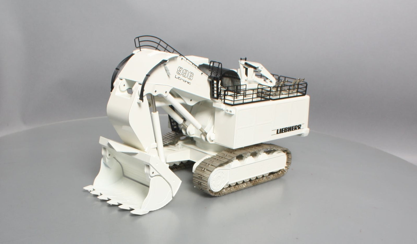 Conrad 2811 1:50 Scale Diecast Liebherr Hydraulic Excavator R996 Litronic