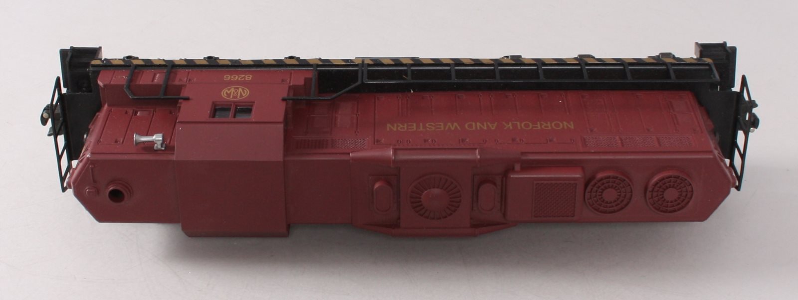 Lionel 6-8266 O Gauge Norfolk & Western SD-24 Diesel Locomotive #8266 EX/Box