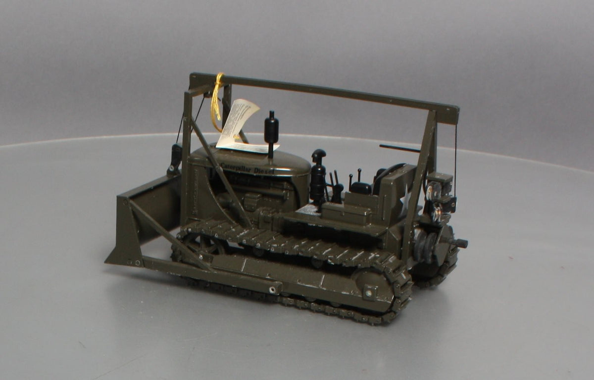 NZG 386 1:25 Scale Diecast Caterpillar Military Green D7 Track-Type Dozer NEW