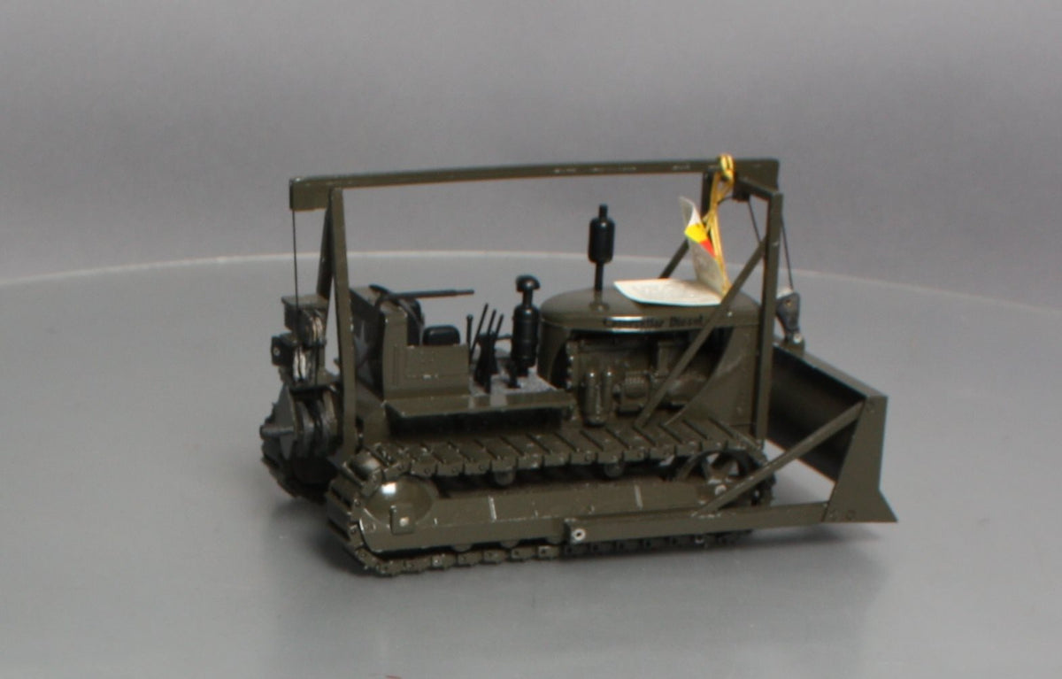 NZG 386 1:25 Scale Diecast Caterpillar Military Green D7 Track-Type Dozer NEW
