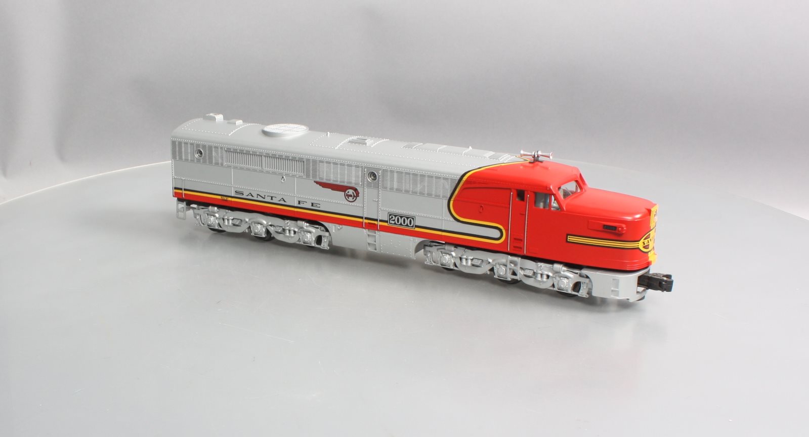 Lionel 6-18952 O Gauge ATSF Alco PA-1 Powered Diesel Locomotive #2000 NIB