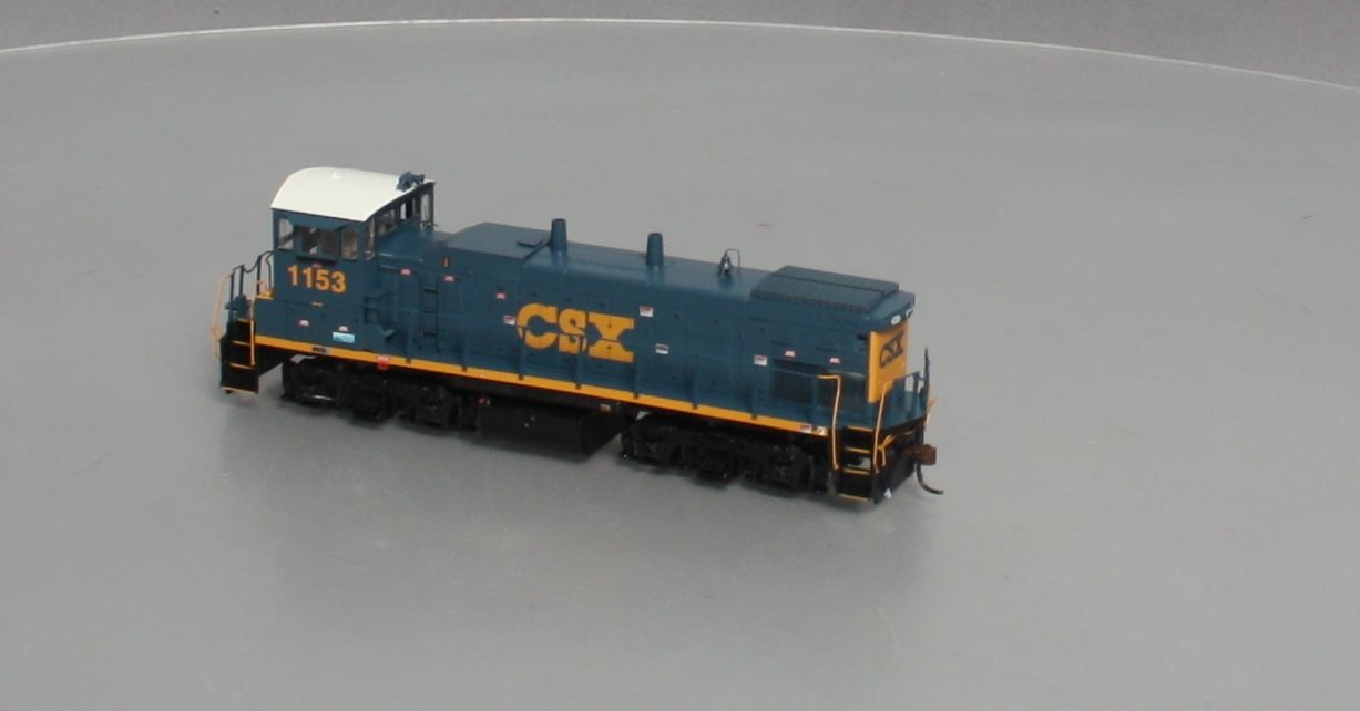Athearn G66098 HO Scale CSX MP-15-AC Diesel Locomotive #1153