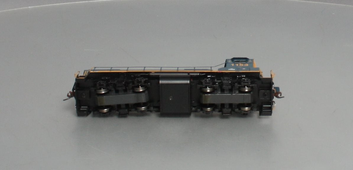 Athearn G66098 HO Scale CSX MP-15-AC Diesel Locomotive #1153