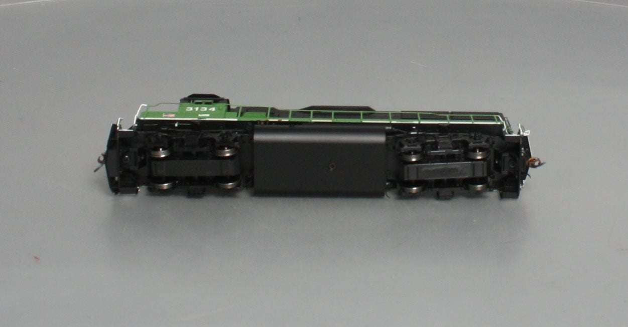 Athearn G65323 HO Burlington Northern GP50 Phase II Diesel Locomotive #3134