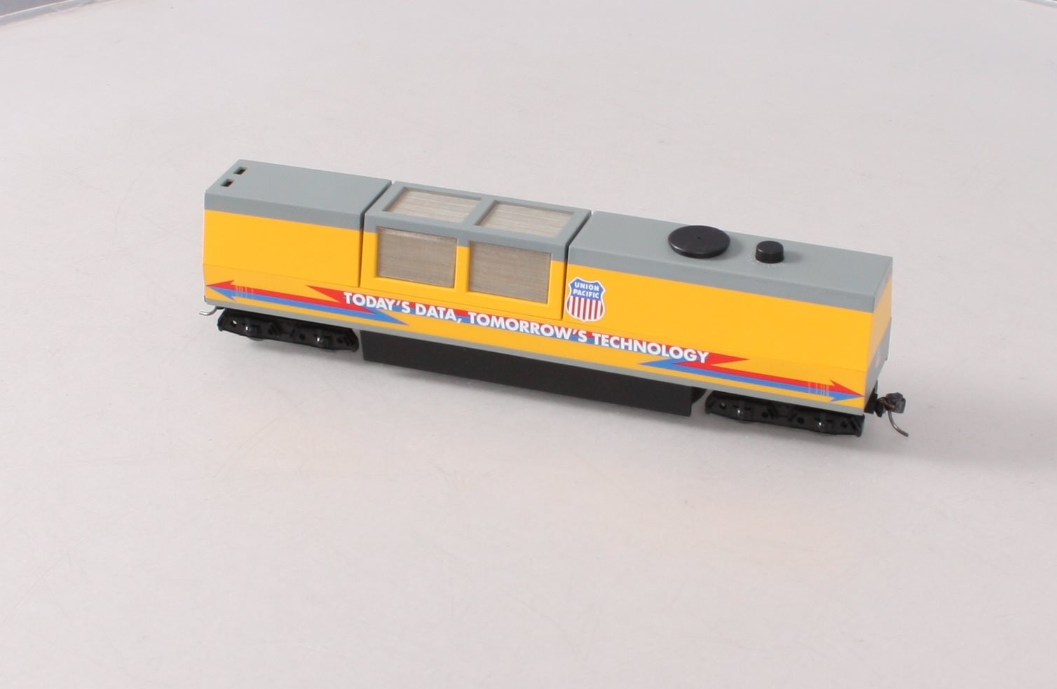 Atlas 20000792 Union Pacific Track Cleaning Car