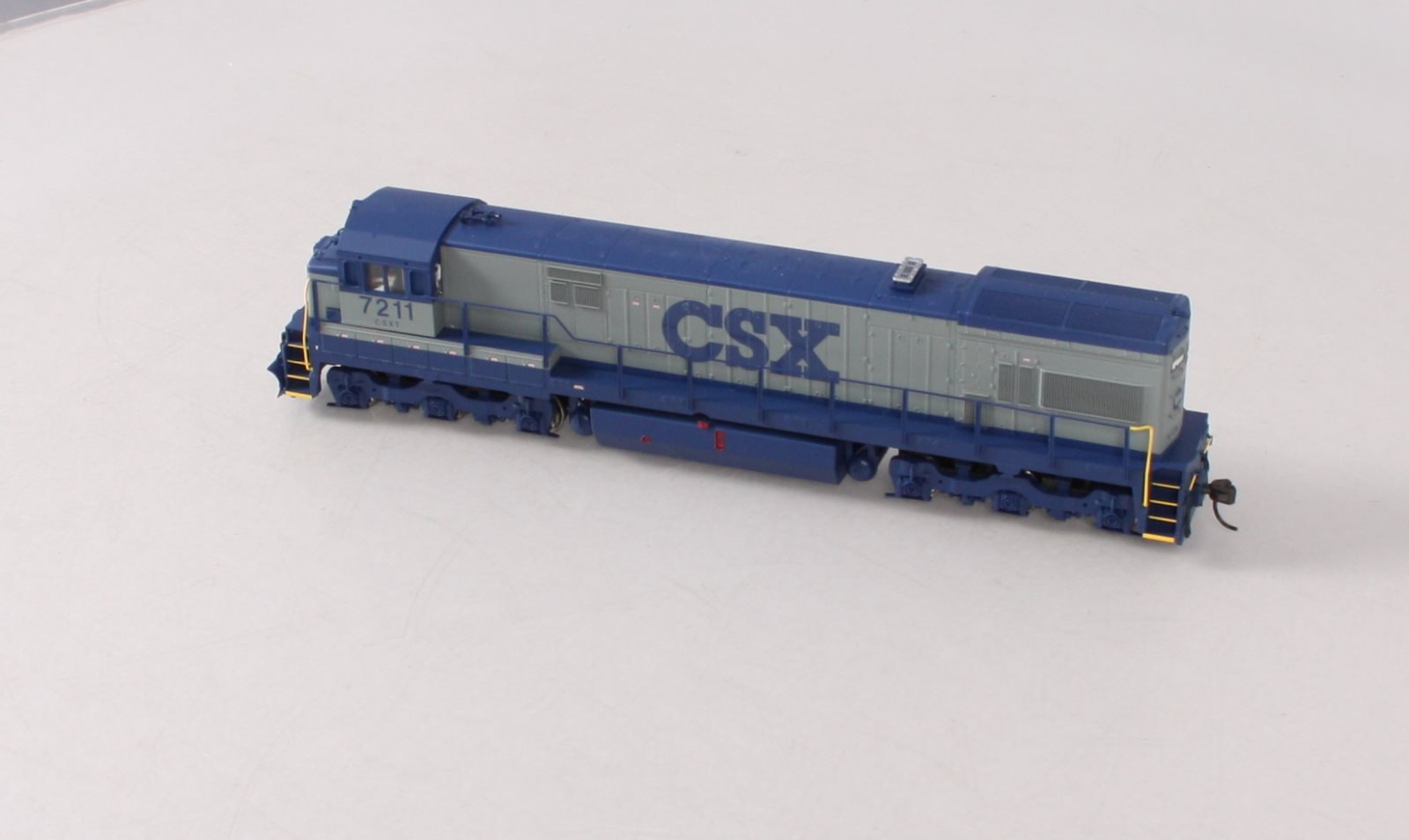 Atlas 7307 HO Scale CSX GE U30C Diesel Locomotive #7211 LN/Box