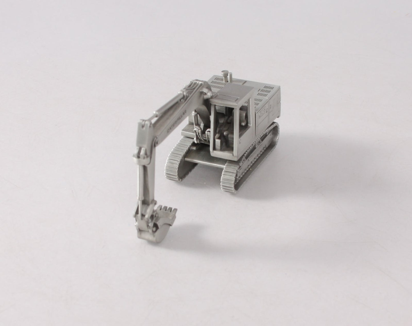 Precision Pewter-Craft Caterpillar 215 Excavator LN