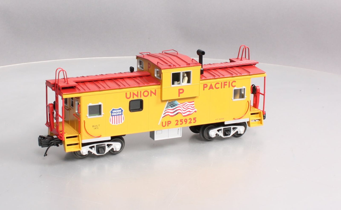 MTH 20-91681 O Union Pacific Premier Extended Vision Caboose #25920