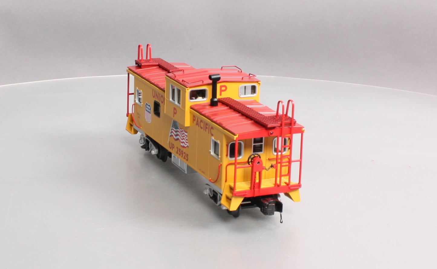 MTH 20-91681 O Union Pacific Premier Extended Vision Caboose #25920