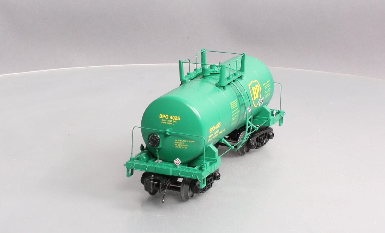 MTH 20-96751 O Gauge BP 8,000 Gallon Tank Car #4025 LN/Box