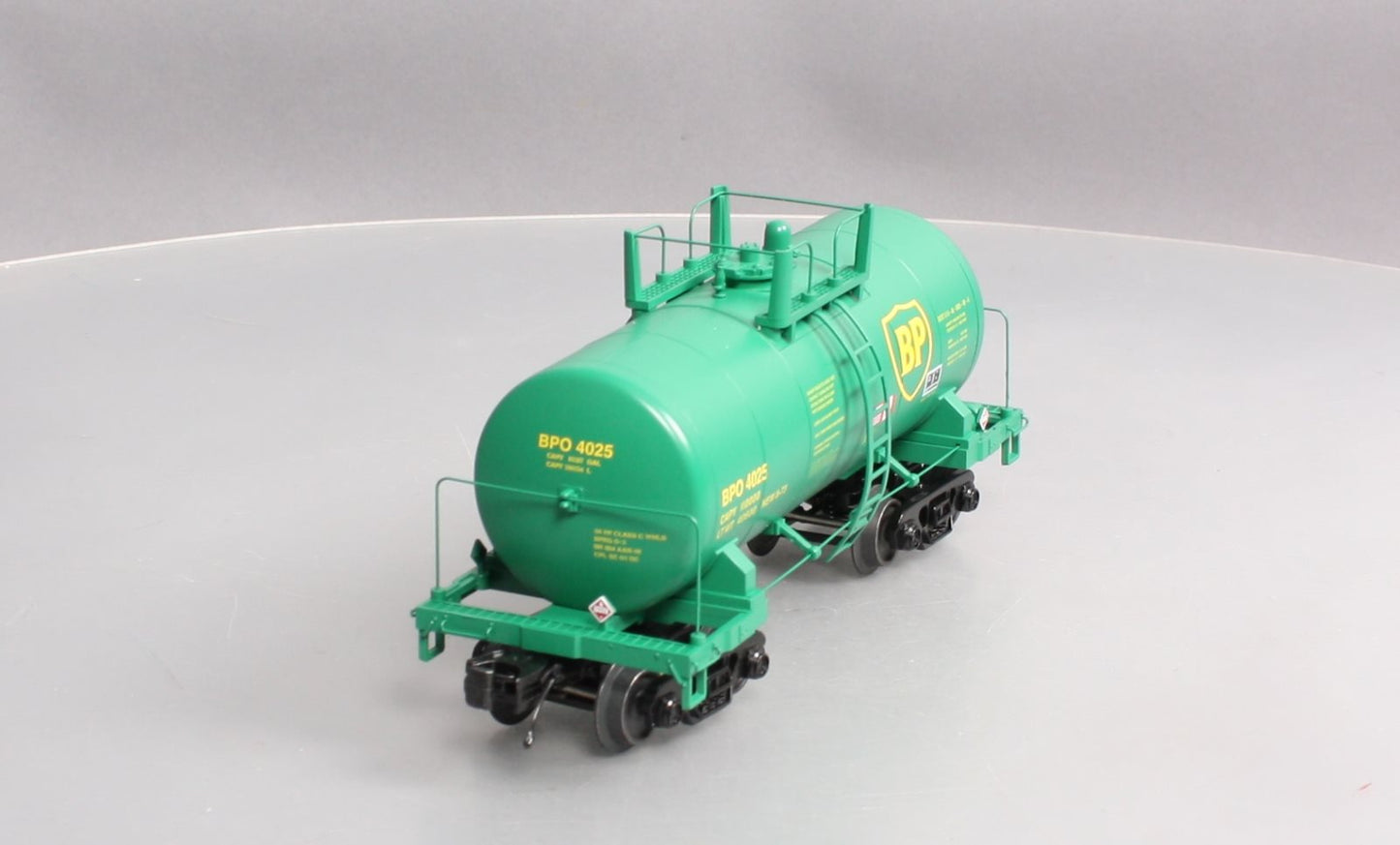 MTH 20-96751 O Gauge BP 8,000 Gallon Tank Car #4025 LN/Box