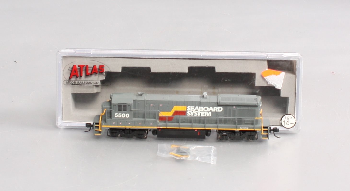 Atlas 40000304 N Seaboard B30-7 Diesel Locomotive #5500